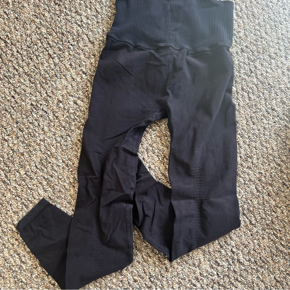 Free People High-Rise 7/8 Length Good Karma Leggings